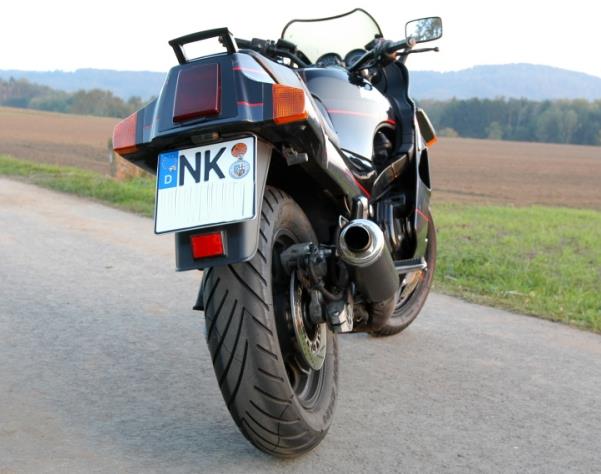 Kawasaki GPZ 1000RX von Egon We�ler