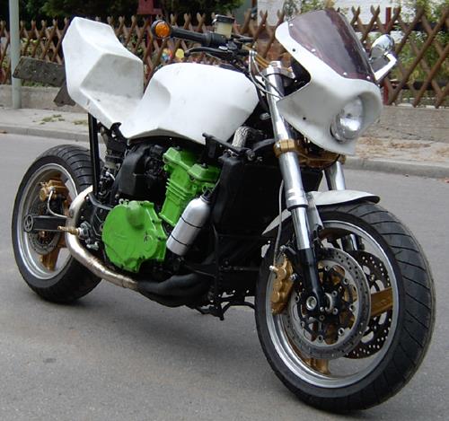 Kawasaki GPZ 900R von Erik Wankerl