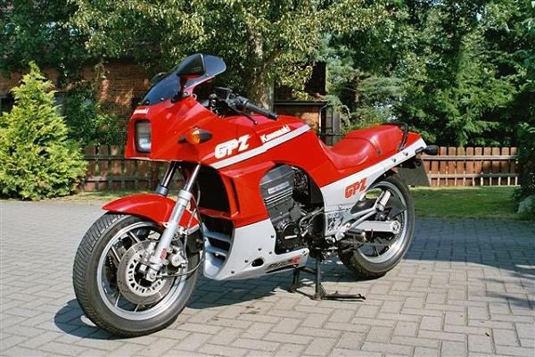Kawasaki GPZ 900R von Heiko Haase