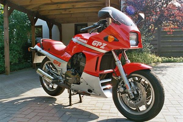 Kawasaki GPZ 900R von Heiko Haase