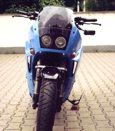 Kawasaki GPZ 900R von Johnny Ray English
