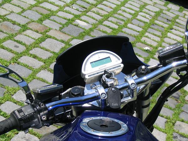Kawasaki GPZ 900R von Manfred Karlhuber