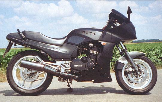 Kawasaki GPZ 900R von Michael Kuschel