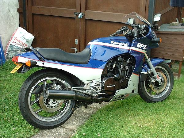Kawasaki GPZ 900R von Mick Chubb
