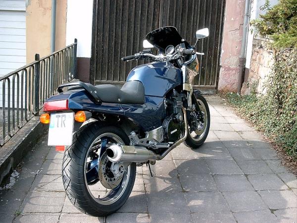 Kawasaki GPZ 900R von Nandor Schuszter
