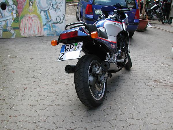 Kawasaki GPZ 900R von Robin Strangfeld