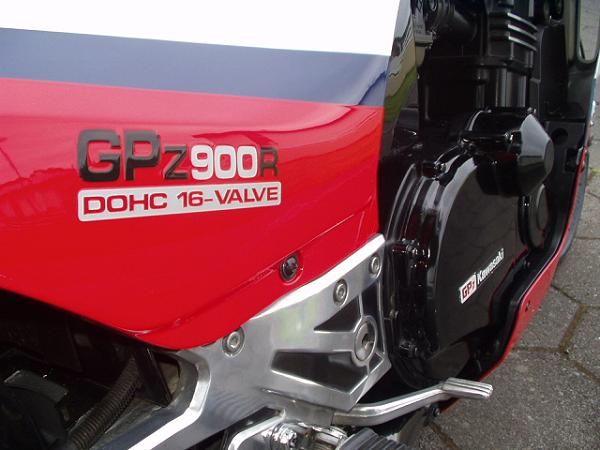 Kawasaki GPZ 900R von Saethor Gunnarsson