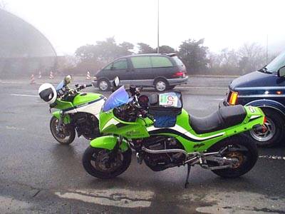 Kawasaki GPZ 900R Page - Picture Gallery 2