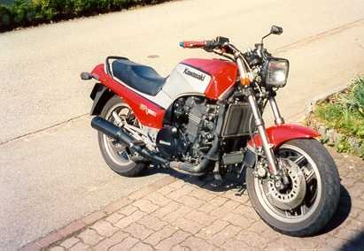 Iwan Wyss - Kawasaki GPZ 900R
