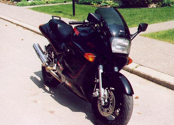Robert Rudd's Kawasaki GPZ 900R / 1000RX