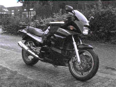 Kawasaki GPZ 900R von Arjan Hilgersom