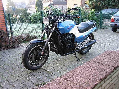 Kawasaki GPZ 900R von Horst Badberg