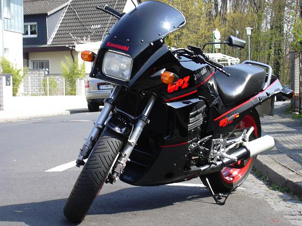 Kawasaki GPZ 900R von Oliver Kellermann