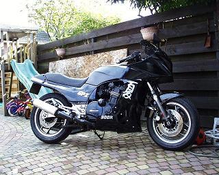 Kawasaki GPZ 900R von Paul Konig