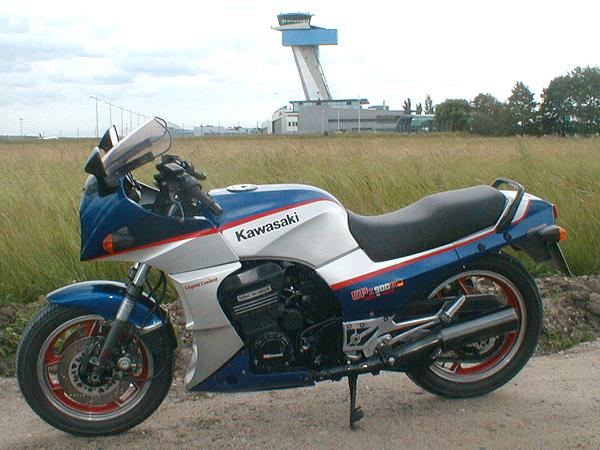 Kawasaki GPZ 900R von J�rg Vatter