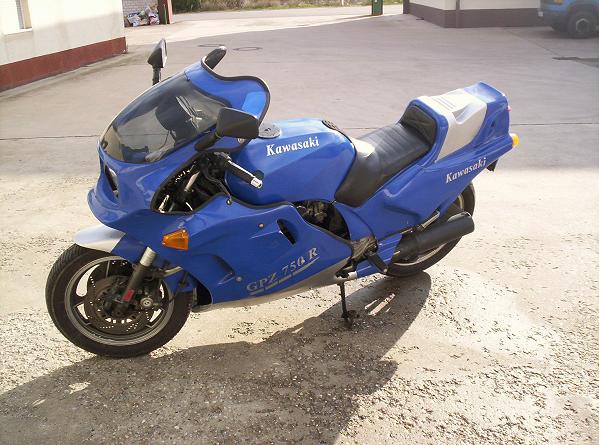 Kawasaki GPZ 750R von Marco Fink