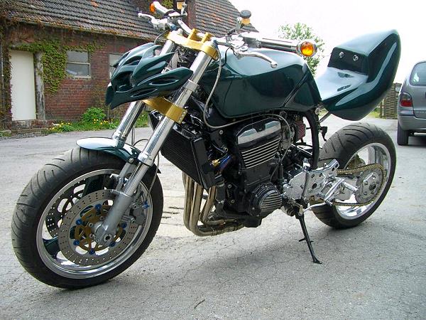 Kawasaki GPZ 900R von Matthias
