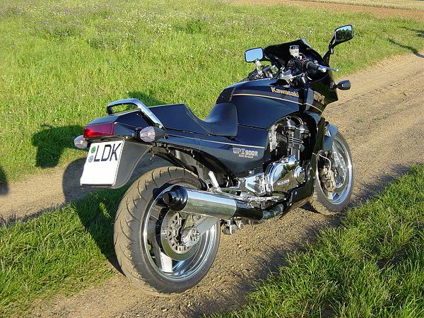 Kawasaki GPZ 900R von Mike Schleenbecker