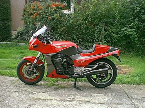 Kawasaki GPZ 900R von Ralf Aupers