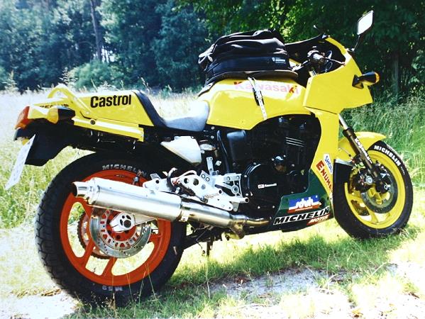 Kawasaki GPZ 900R von Ralf Ehrig