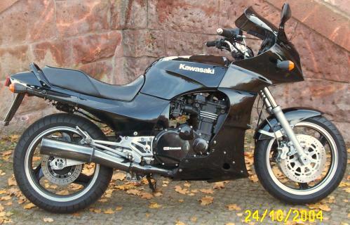 Kawasaki GPZ 900R von Ricardo Ivo