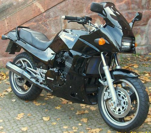 Kawasaki GPZ 900R von Ricardo Ivo