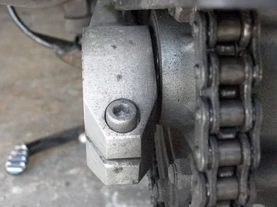Nicht geänderter Kettenradträger.webp
