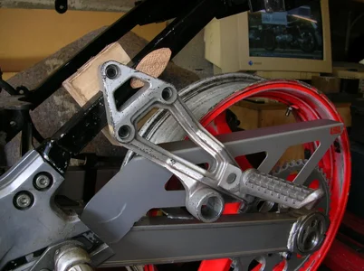 ZX 10 Raste links.webp