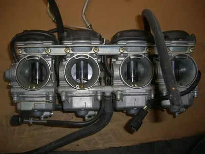 ZRX1200 Vergaser.webp