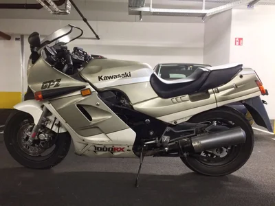 gpz 1000 rx.webp