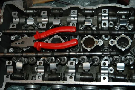 Kipphebel-gpz900.webp