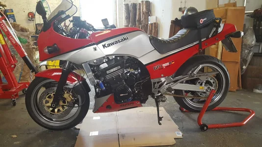 Kantenschutz und Kanzelabschluss2.webp