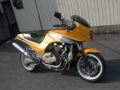 Gpz900.webp