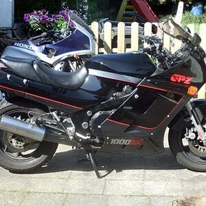ccs800 - Meine GPZ 1000RX wird so langsam