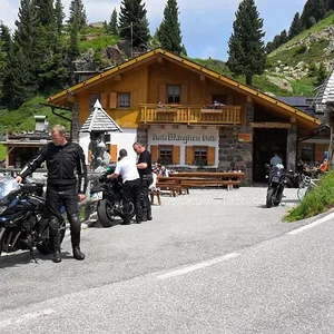 Manghen Hütte