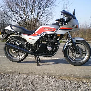 Kawasaki GPZ 750 UT