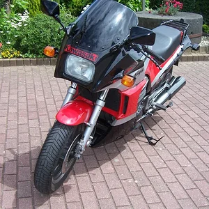 GPZ 750R 004