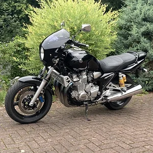 Medium 'einfach schön' im Album 'XJR 1300'