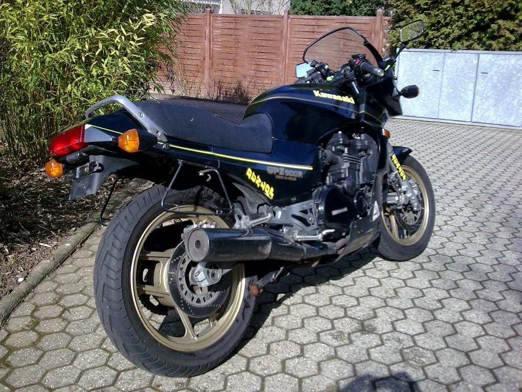 015