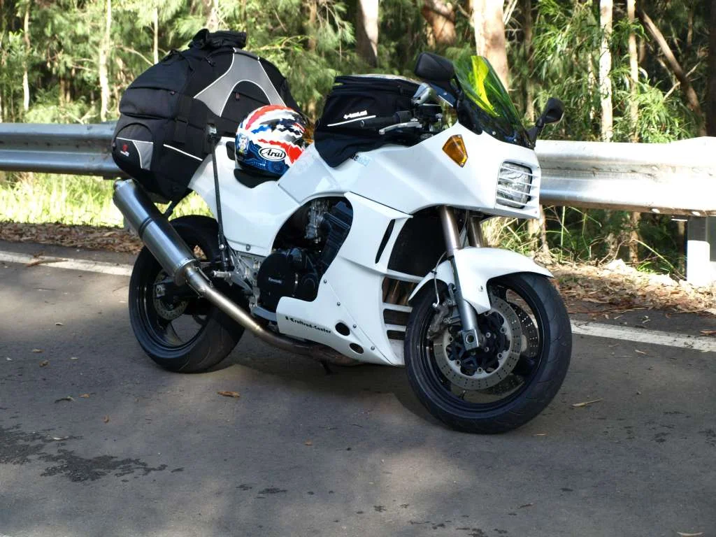 Alles noch schön sauber, Tag 1 auf der Straße, 100km nördlich Sydney