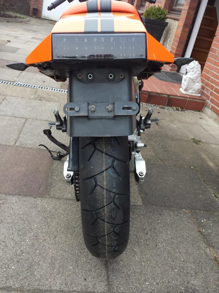 der neue Bridgestone drauf...