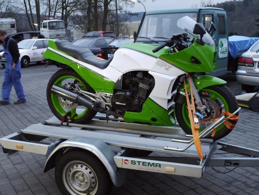 GPz900R beim abholen, in diesem Moment war es meine