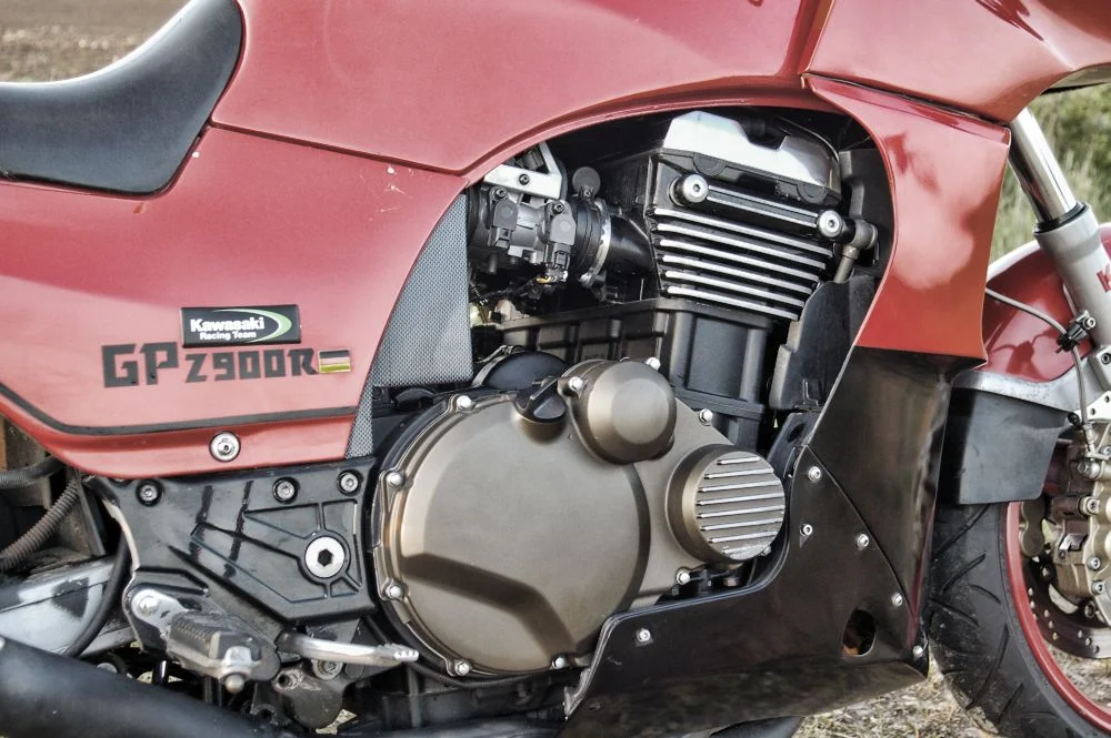 GPZ900R EFI
