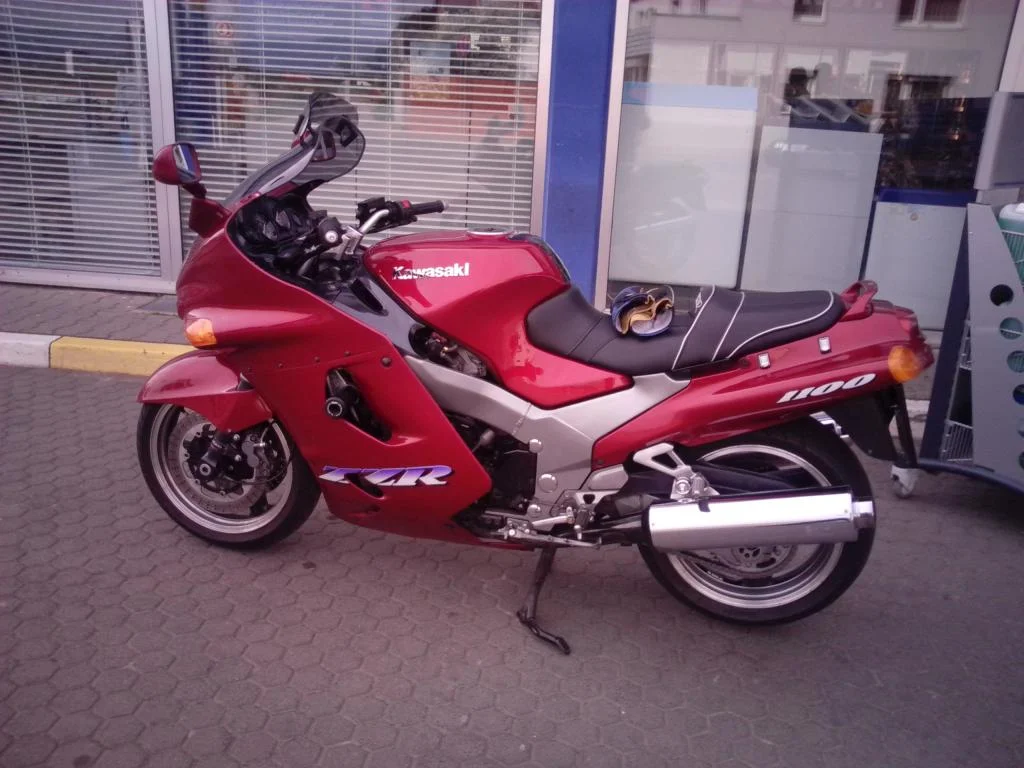 ZZR 1100 D