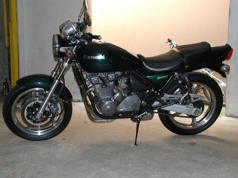 Kawasaki Zephyr 550