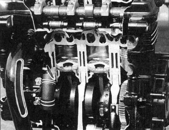 Aufgeschnittener 900R Motor
