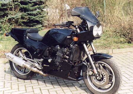 Kawasaki GPZ 900R Page - Picture Gallery 6