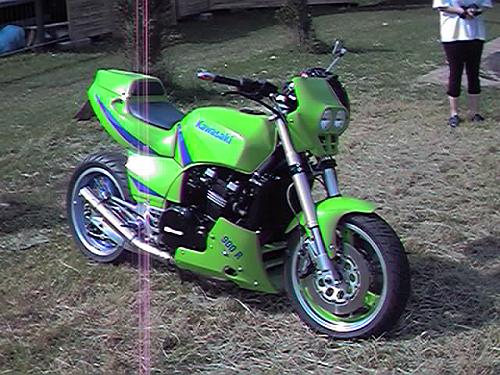 Kawasaki GPZ 900R von Heiko Butensch�n