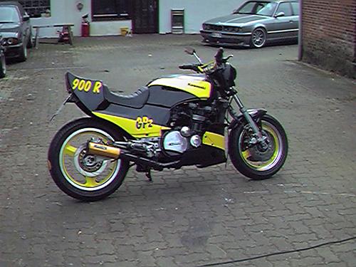 Kawasaki GPZ 900R von Thorsten Lohse