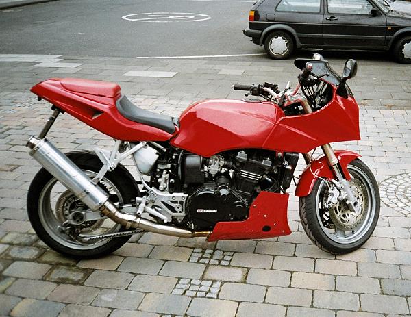 Kawasaki GPZ 900R von Alberto Haun
